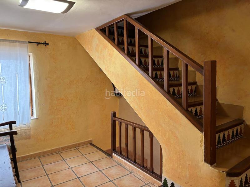 Foto c2db8530-eeed-4080-9b59-2995caabc8e2. Casa aparellada amb calefacció a Benilloba