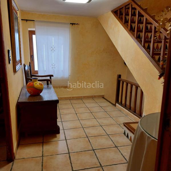 Foto cbb9c11c-03f6-4b8e-8013-95cd61843e3e. Casa aparellada amb calefacció a Benilloba