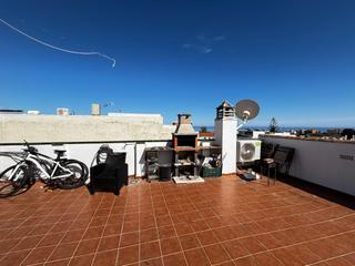 Apartament a El Pinillo. A 5 minutos de la estación del pinillo y carrefour