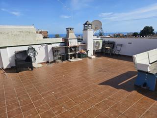 Apartament a El Pinillo. A 5 minutos de la estación del pinillo y carrefour