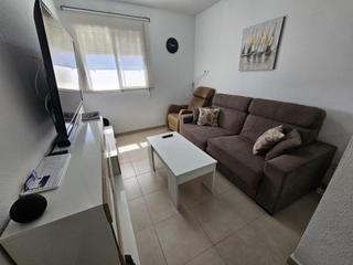 Piccolo appartamento in El Pinillo. A 5 minutos de la estación del pinillo y carrefour