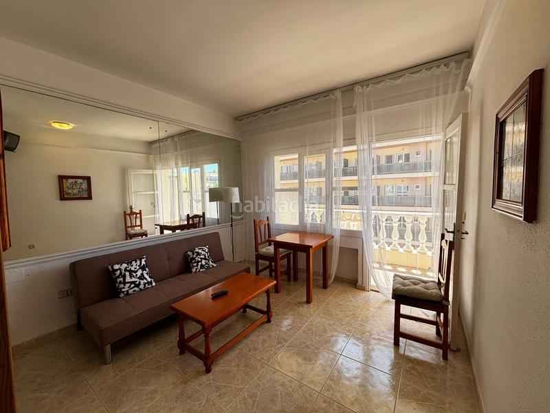 Foto 0680533e-6c45-4985-a569-83a5194b83c9. Appartement avec piscine dans La Carihuela - Los Nidos Torremolinos