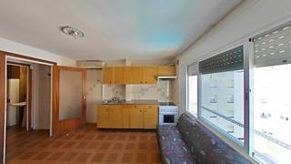 Appartement à Centre. Junto a hotel taurus, en 2a línea de mar.