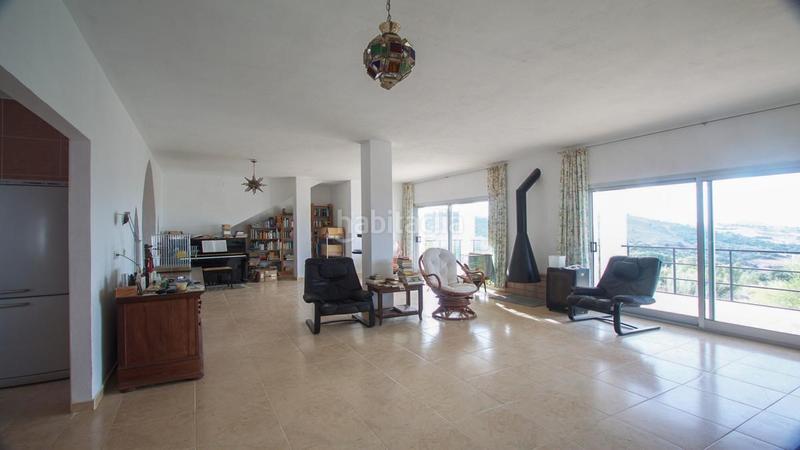 Foto 0cb2a50a-5a5b-4c63-8a3c-472a6029a9c0. Masia amb calefacció piscina a Gaucín