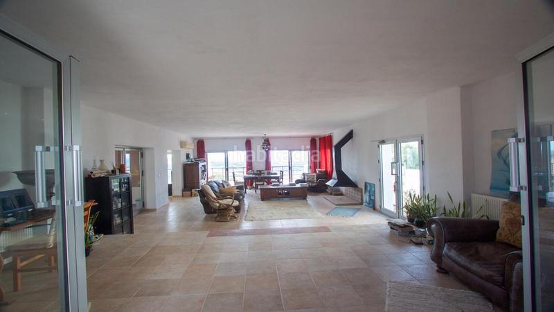 Foto 1619920d-d658-427a-8328-3f6a087f696a. Masia amb calefacció piscina a Gaucín