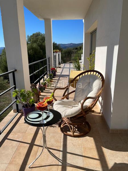 Foto 6a09e18a-3e02-42d5-94bb-49c2f01a387f. Masia amb calefacció piscina a Gaucín