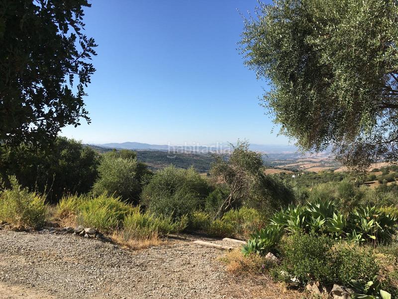 Foto bb8a6188-9c27-4206-8132-2fda6179e425. Masia amb calefacció piscina a Gaucín