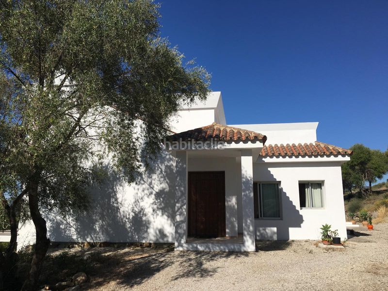 Foto ca29b919-5838-4ff4-9716-5cd6a2ca22ad. Masia amb calefacció piscina a Gaucín