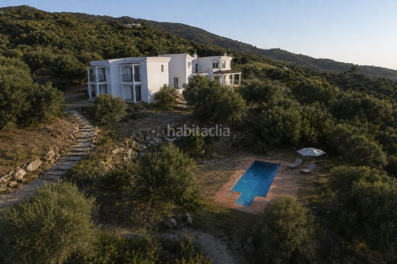 Foto f9af4b2d-a0e5-48ca-9068-ba65015ac052. Masia amb calefacció piscina a Gaucín