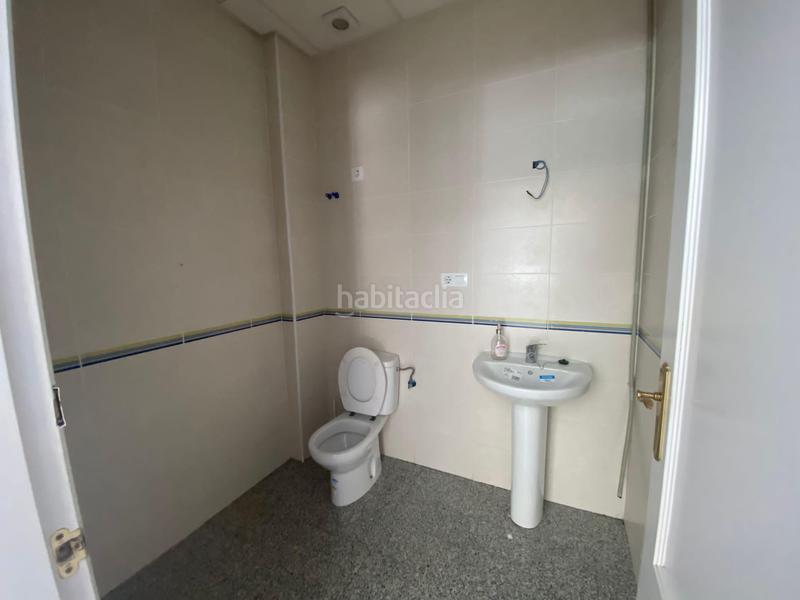 Foto e055343f-8f96-48af-879d-d59f39eeea78. Lloguer local comercial a Centro Cáceres