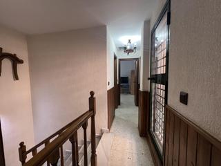 Casa aparellada a Puertas del sur - Guadabajaque. Ubicado cerca club sherry golf en jerez.