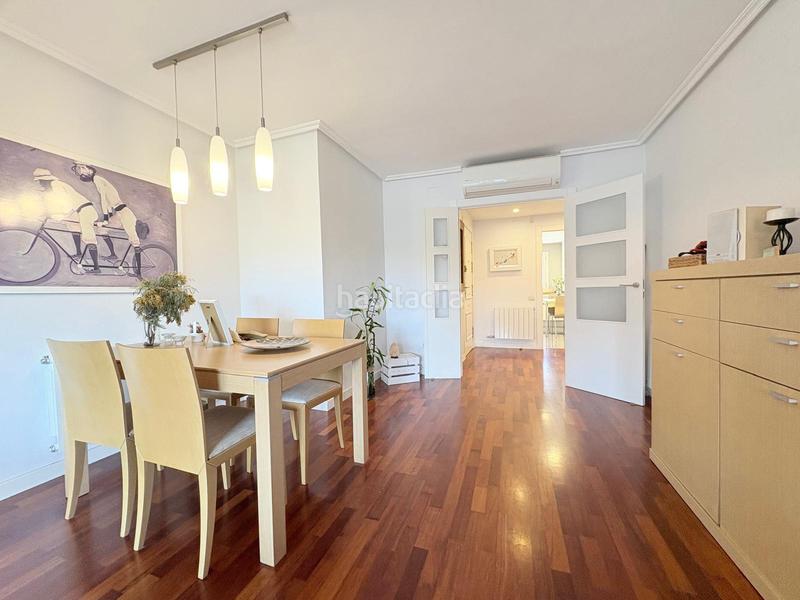 Foto 1aa5137a-ec61-449e-9bbb-d9625240b536. Pis amb calefacció aparcament piscina a Castellarnau Sabadell