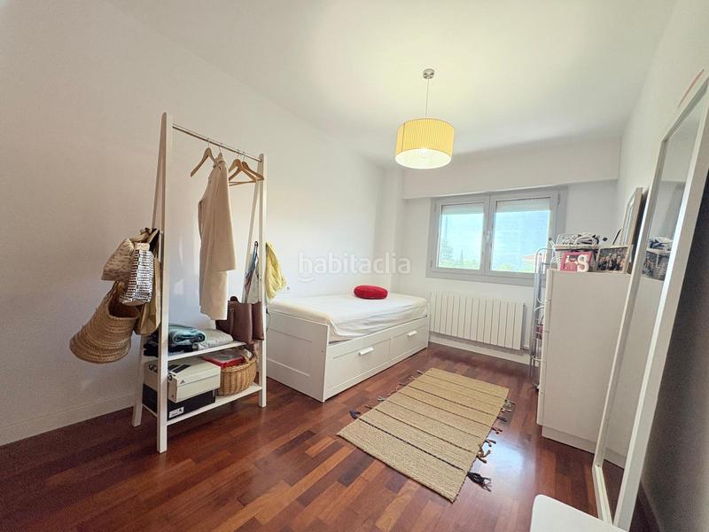 Foto 973dd19b-999f-4a6b-b12f-9cabd631fb37. Pis amb calefacció aparcament piscina a Castellarnau Sabadell