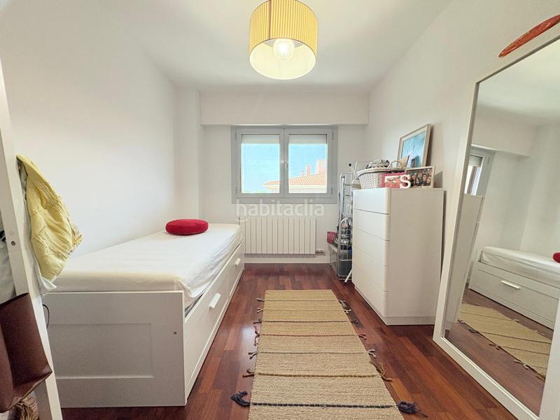 Foto 9f33ea61-1bb4-4111-8a07-61e71855e386. Pis amb calefacció aparcament piscina a Castellarnau Sabadell