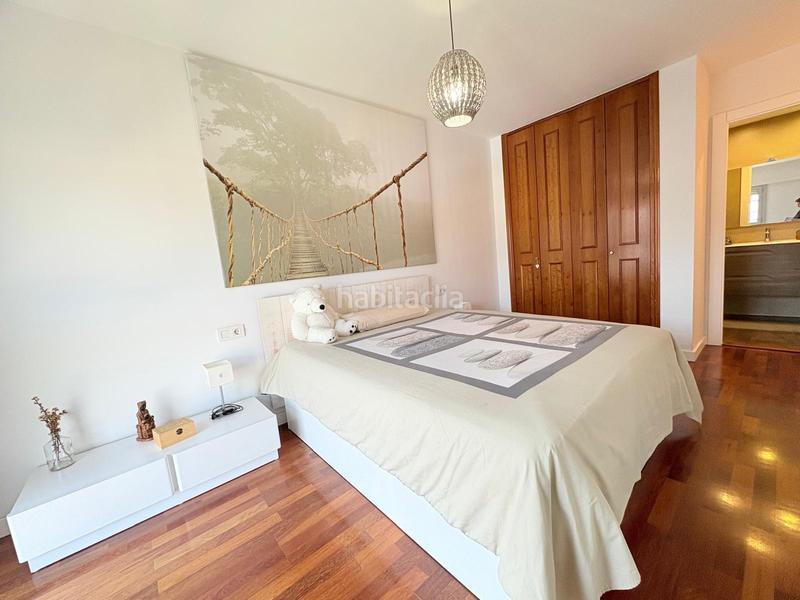 Foto e75a3ccd-ad54-47ec-8ff4-05c3d36dd79c. Pis amb calefacció aparcament piscina a Castellarnau Sabadell