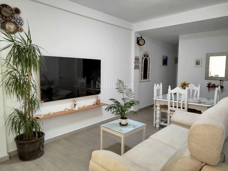 Foto af68ef7e-6cb0-4335-88e7-634c79bf819e. Casa aparellada a Santiago - Coronación Jerez de la Frontera