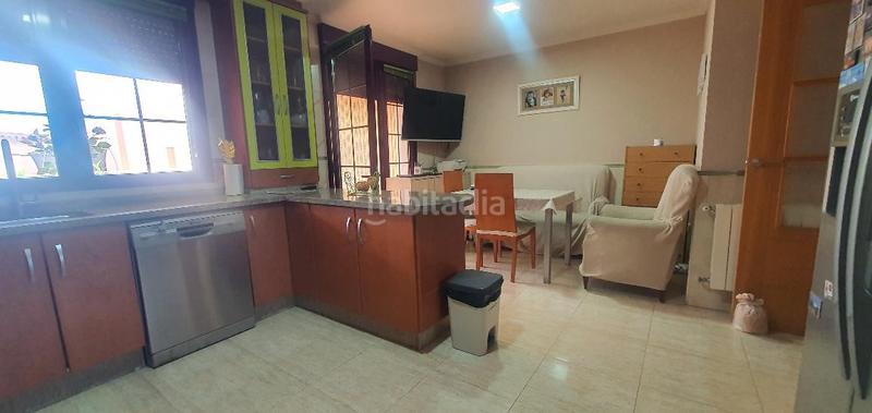 Foto abbfa048-0e22-464a-9c9a-71eebdf1f05c. Casa pareada adosado en isso en Hellín