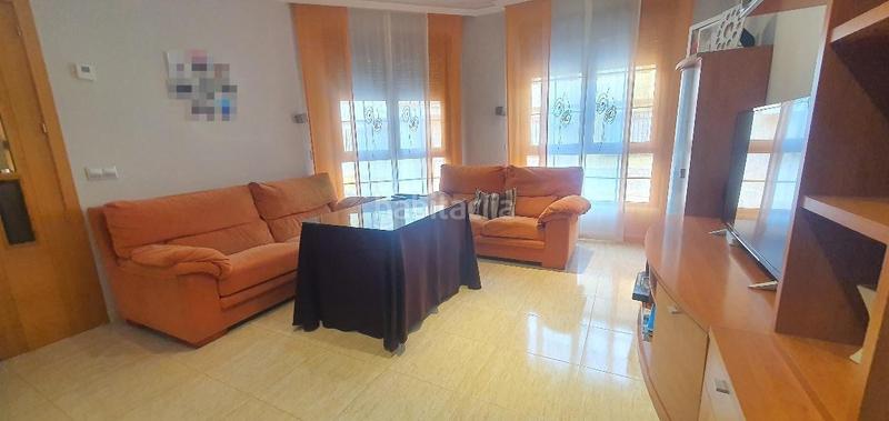 Foto fd3141ce-f19c-484b-b606-acaab84b72d2. Casa pareada adosado en isso en Hellín