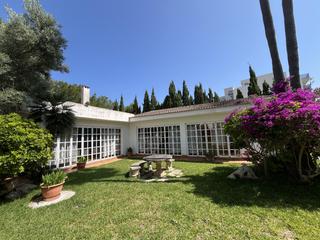 Casa aparellada a Can Picafort. En la urbanización de son bauló