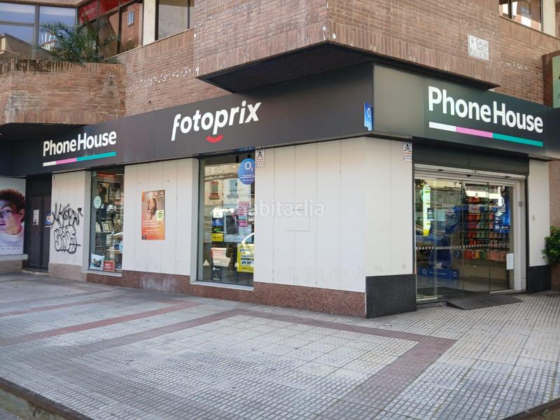 Foto b4a2bbf9-5ff2-415a-88de-4795ef3da29f. Alquiler local comercial Centro de la ciudad en Centro Cáceres