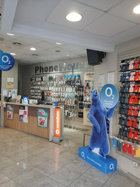 Foto 8896de99-0804-4459-a1d1-623b0912abcd. Lloguer local comercial a Centro Cáceres