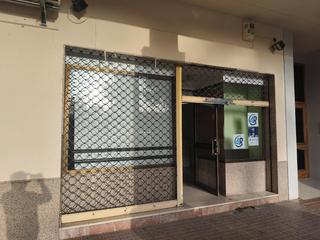 Local Comercial a Andújar. Junto al parque san eufrasio