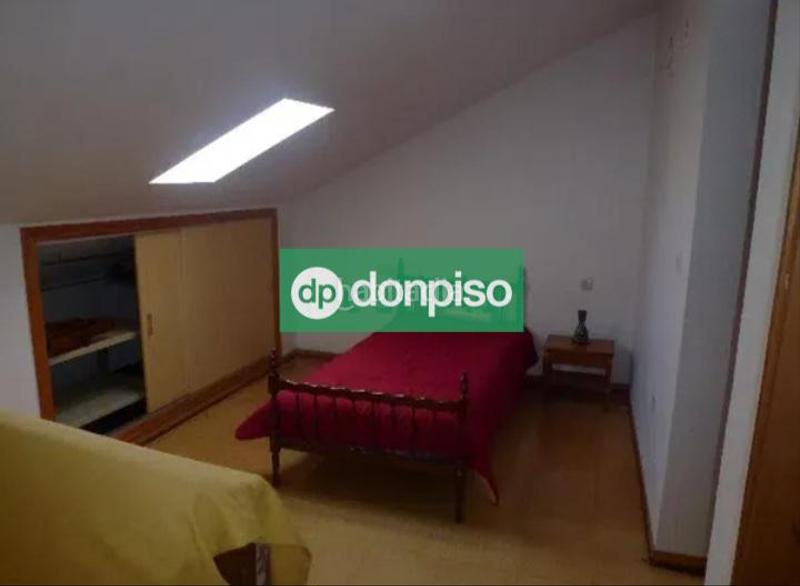 Foto e58218c1-8460-4385-9407-f7753015dba0. Duplex con riscaldamento parcheggio in Casco Antiguo Cáceres