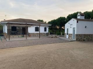 Masia a Andújar. Muy cerca del alcornoque, ctra la alcaparrosa