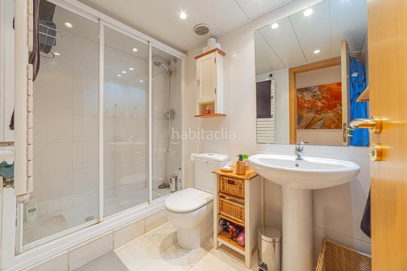 Foto 2ec1edcf-f0d9-4690-a6d9-c0431c9489b5. Piso próximo al puerto olímpico y a playa nova icaria en Barcelona