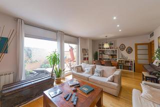 Piso en La Vila Olmpica del Poblenou. Prximo al puerto olmpico y a playa nova icaria