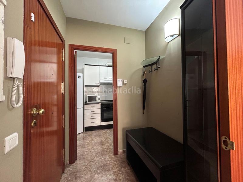 Foto f023fb3f-0996-4c8d-8fde-54f0cf8b70e9. Piso junto a escuela pública en Hostalets de Pierola (Els)