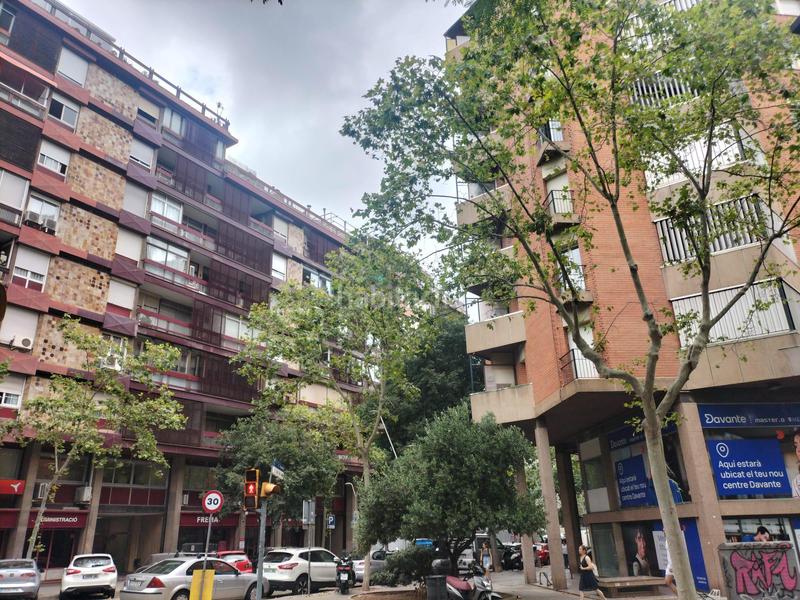Foto 11852e75-f5b2-413f-a4fd-0d4d28c79241. Piso rocafort av. josep tarradellas en La Nova Esquerra de l´Eixample Barcelona