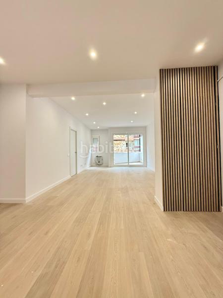 Foto 69f47b92-e95d-45a7-a624-e6c9a4835c3d. Piso rocafort av. josep tarradellas en La Nova Esquerra de l´Eixample Barcelona