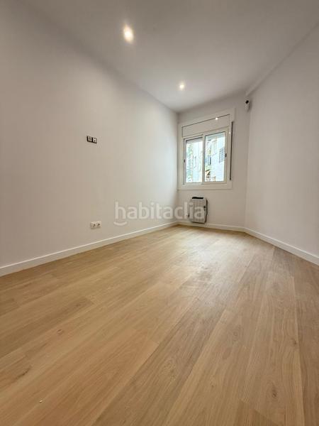 Foto 84d0ea79-3306-4c04-b2f2-559aa68da7f5. Piso rocafort av. josep tarradellas en La Nova Esquerra de l´Eixample Barcelona