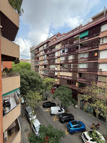 Foto 89bd8775-2952-4cdb-8530-65c6360c79e6. Piso rocafort av. josep tarradellas en La Nova Esquerra de l´Eixample Barcelona