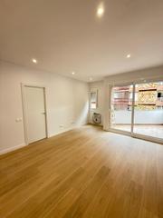 Flat in La Nova Esquerra de l´Eixample. Rocafort  av. josep tarradellas