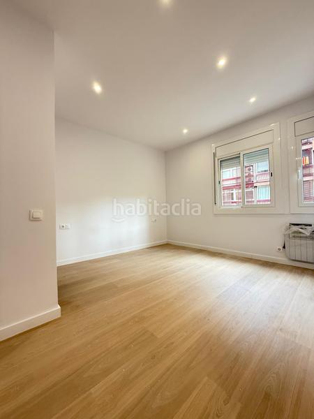 Foto f997b6b7-9c9f-42bf-9ff5-ed4f515fbced. Piso rocafort av. josep tarradellas en La Nova Esquerra de l´Eixample Barcelona
