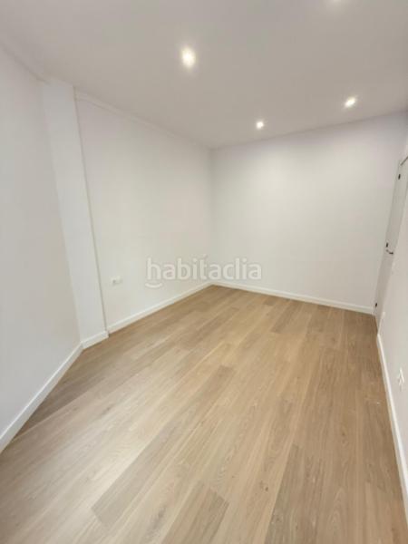 Foto ffb16b06-cb94-4ad5-9333-7ddce4b36eee. Piso rocafort av. josep tarradellas en La Nova Esquerra de l´Eixample Barcelona