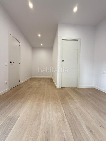 Foto ffe7a471-a9f0-4393-a663-b8da6dd0a7b8. Piso rocafort av. josep tarradellas en La Nova Esquerra de l´Eixample Barcelona
