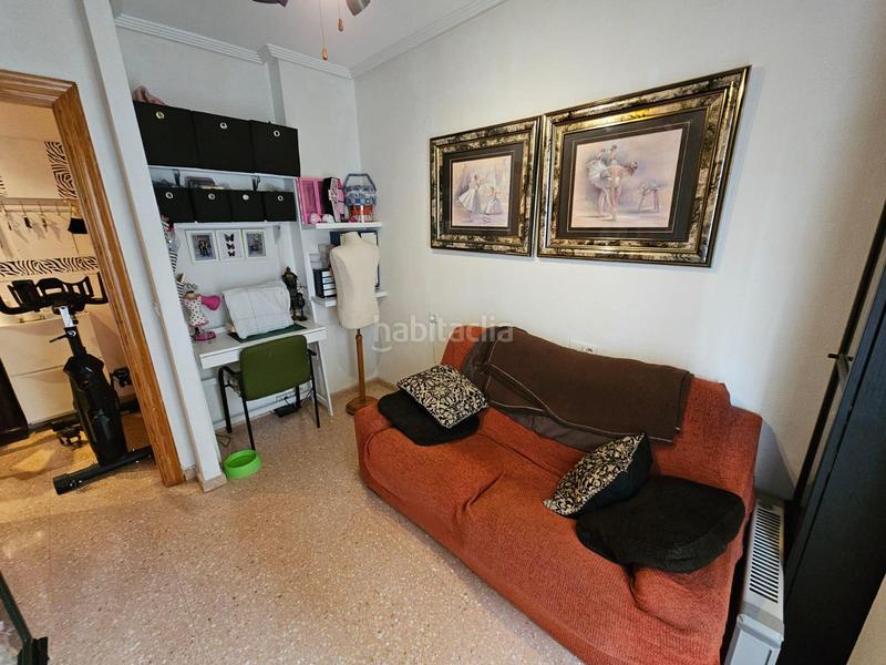 Foto 4f2c6d79-e5cc-4c56-93c3-8e8c551dc642. Duplex avec chauffage parking dans Centro Elda