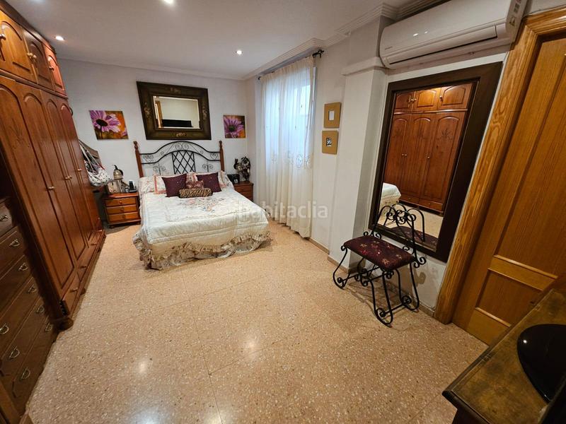 Foto 51fea3af-6419-4066-8206-29f1077e6c34. Duplex avec chauffage parking dans Centro Elda