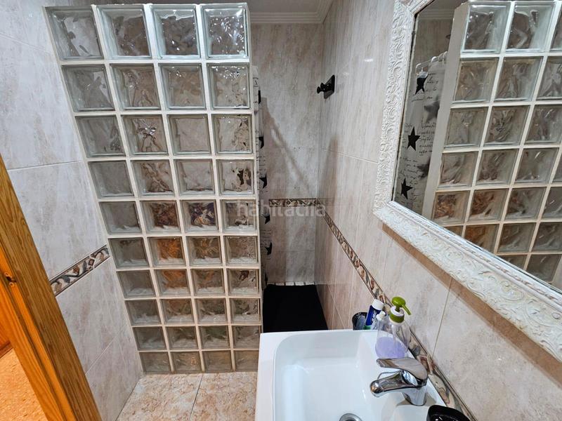 Foto 5c3c1f52-13c4-4000-a0cb-37dd67987568. Duplex avec chauffage parking dans Centro Elda