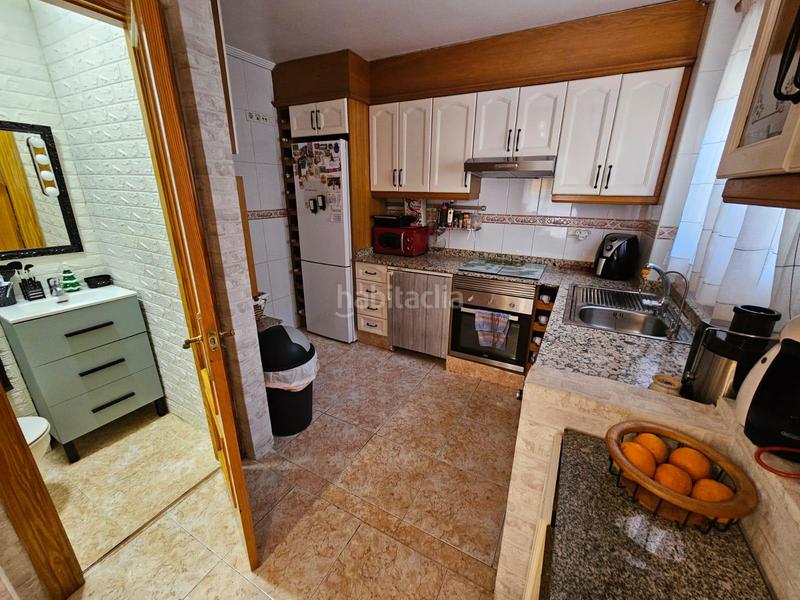 Foto 95be165b-c5c3-4751-a576-8bd735b16815. Duplex avec chauffage parking dans Centro Elda