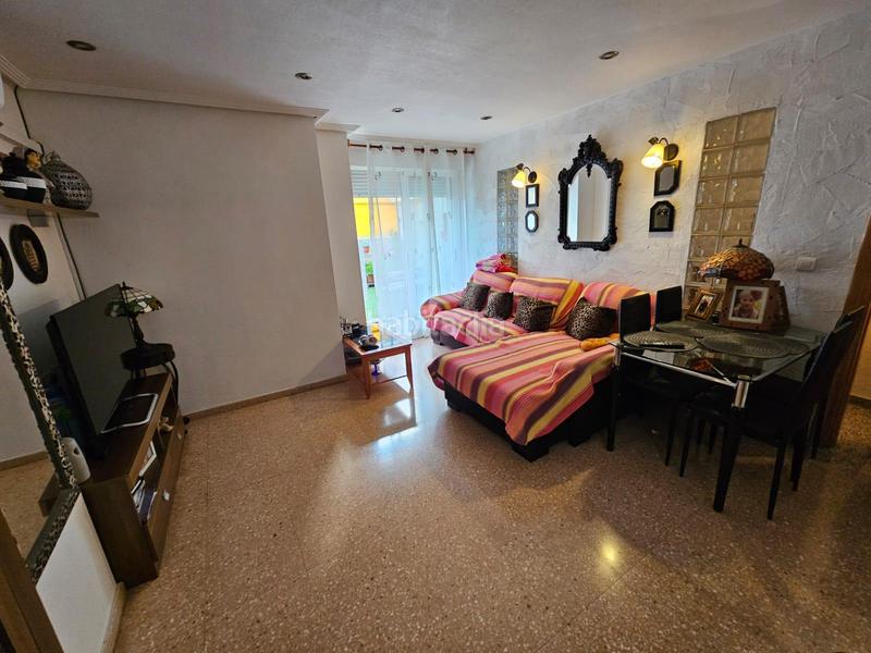 Foto d4aa9ca7-598c-4e49-94e9-d5b1c910edd5. Duplex avec chauffage parking dans Centro Elda