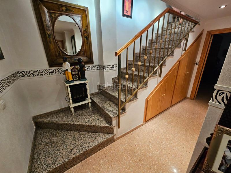 Foto e6858d82-952b-4608-9782-5fb4804306dd. Duplex avec chauffage parking dans Centro Elda