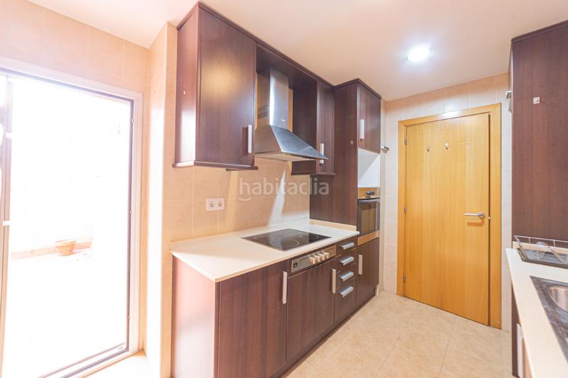 Foto 3ae2a3c4-bb7c-4c2d-9460-fc57658ce3fa. Piso torrent del remeiparc gell en El Coll Barcelona