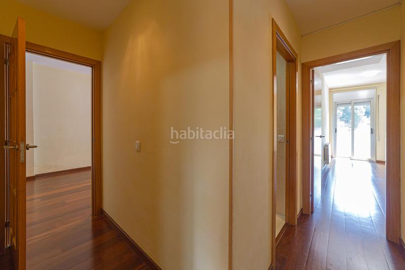 Foto 49a5945c-d0fb-421e-94e4-b3fbb66d1ab4. Piso torrent del remeiparc gell en El Coll Barcelona