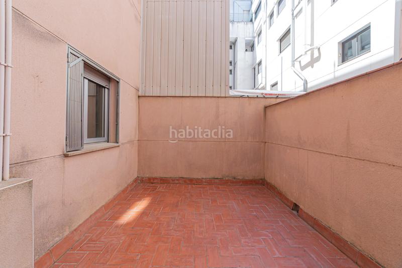 Foto ea55ec78-7fba-49f7-8329-1d24de742b51. Piso torrent del remeiparc gell en El Coll Barcelona