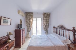 Appartement à Barri de les Corts. Próximo al corte inglés diagonal