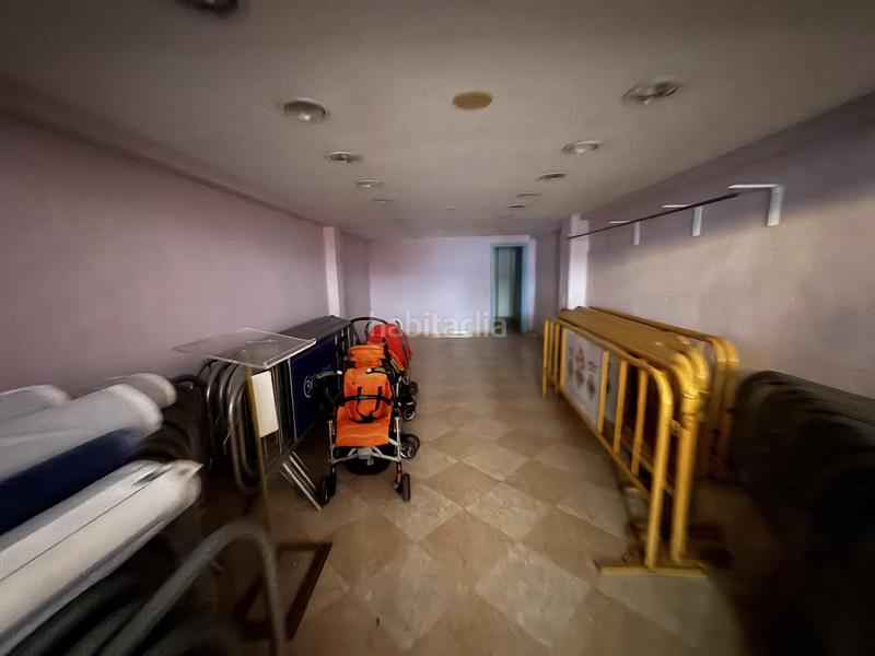 Foto a54acf1a-8f38-4b47-a197-c62f1685b30f. Locale commerciale in Centro Histórico Gandia